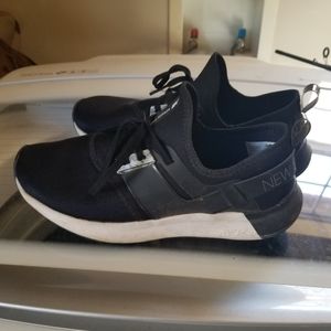 New balance shoes